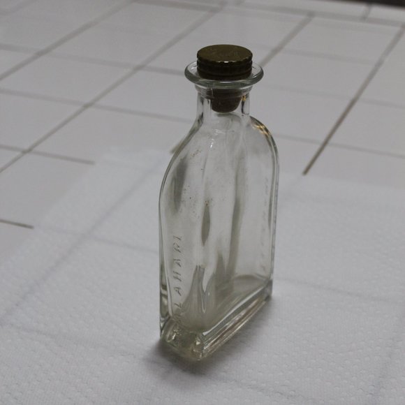Vintage 1975-85`s transparent bottle Glass mini Bottles - Picture 10 of 10